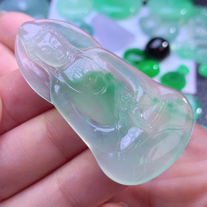 颈饰未镶嵌翡翠缅甸翡翠