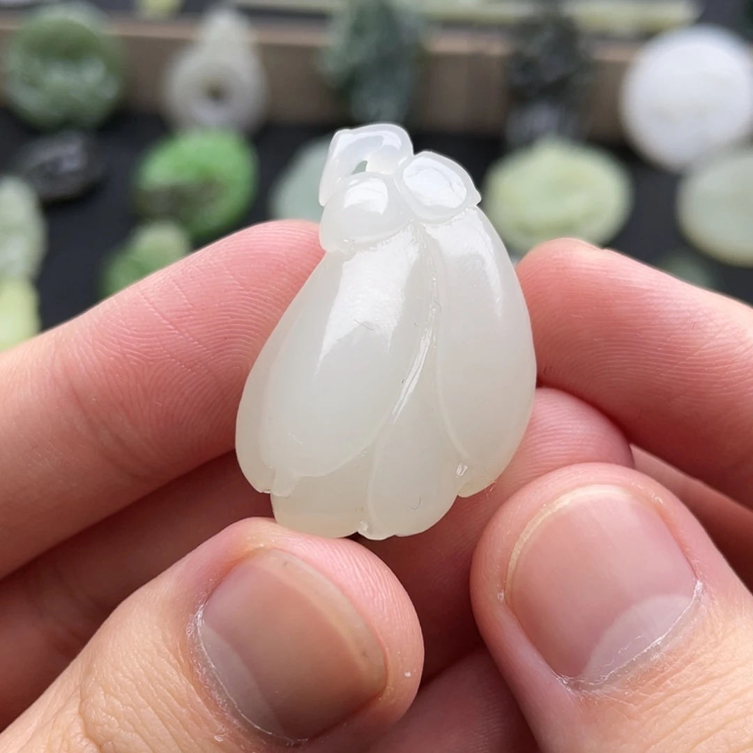 【闪购商品】颈饰未镶嵌和田玉