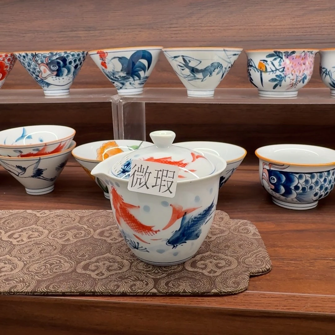 釉下手绘茶具微瑕