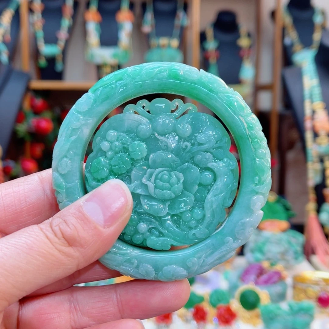 翡翠手镯未镶嵌48小时鉴赏期