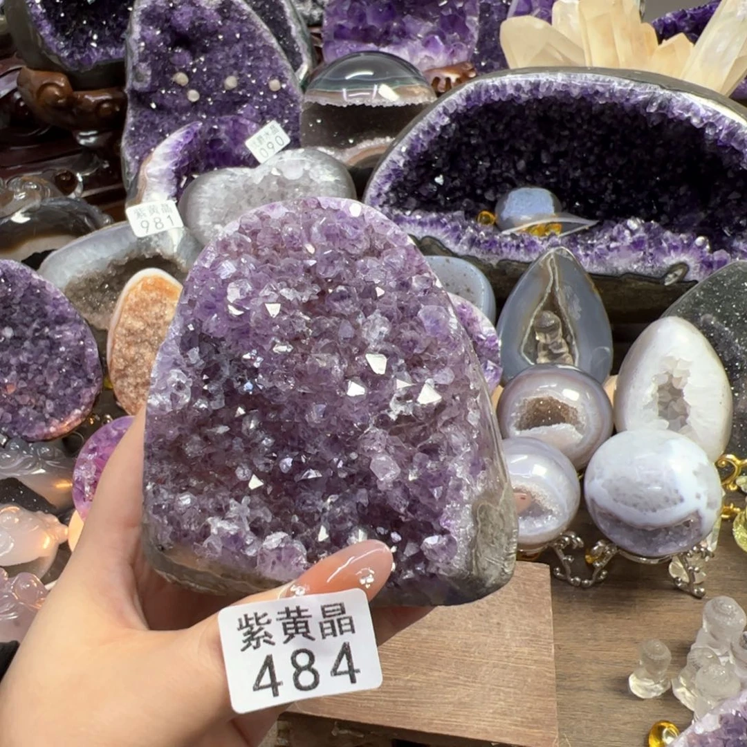 未镶嵌珠宝半成品水晶484