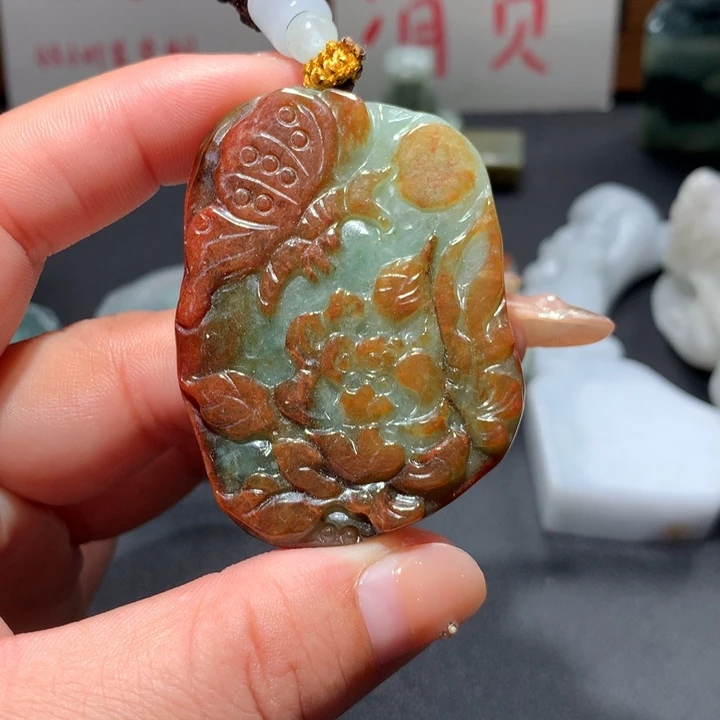 翡翠未镶嵌颈饰保真天然A货翡翠