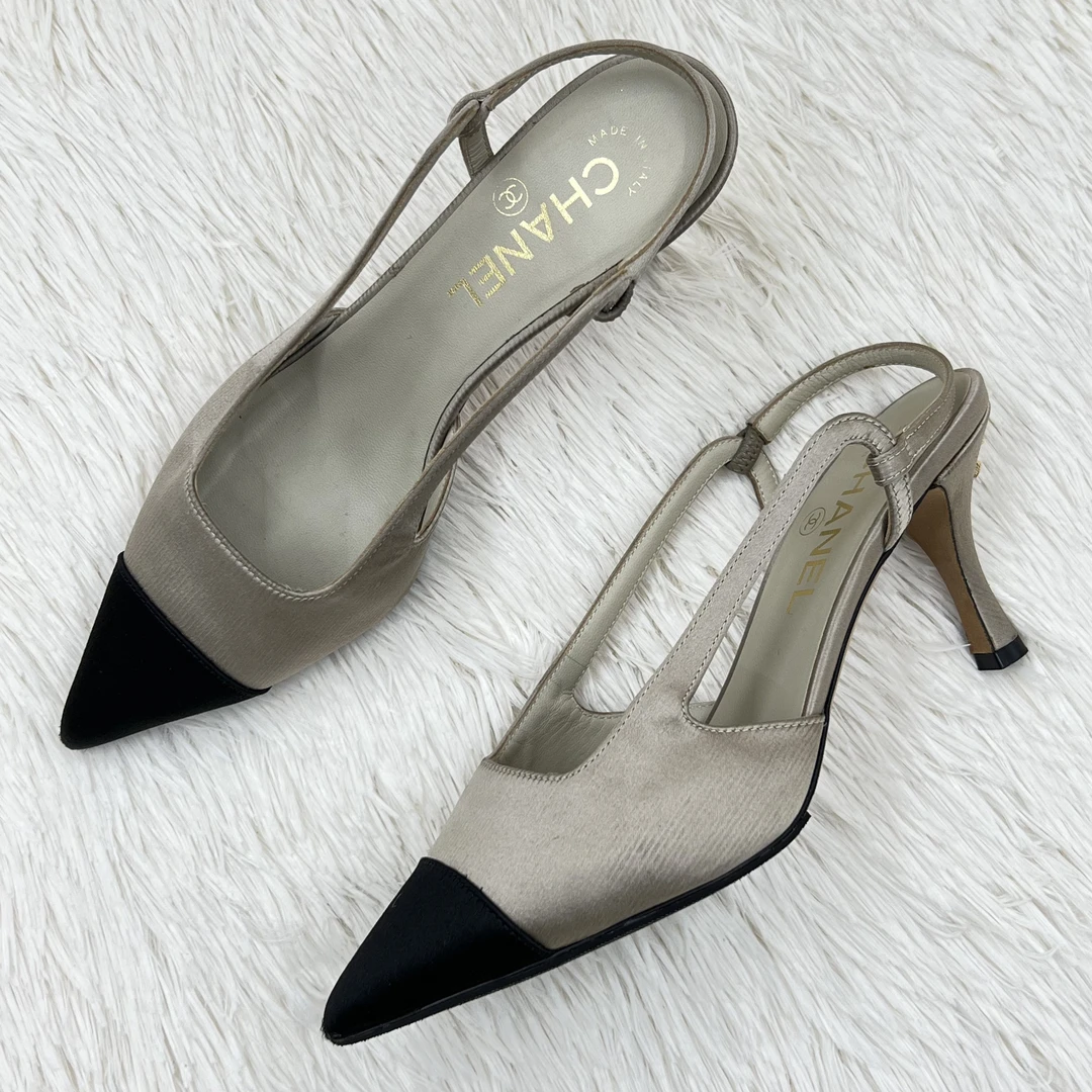 99新 Chanel/香奈儿 尖头拼接高跟鞋 35.5码 公价8.7k bd039