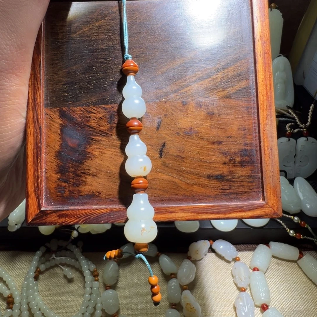 和田玉吊坠(不含链)未镶嵌