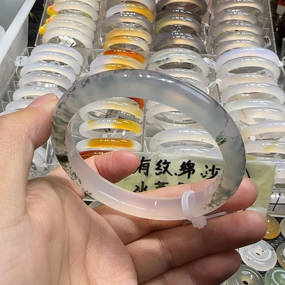 玛瑙/玉髓未镶嵌手镯飘花