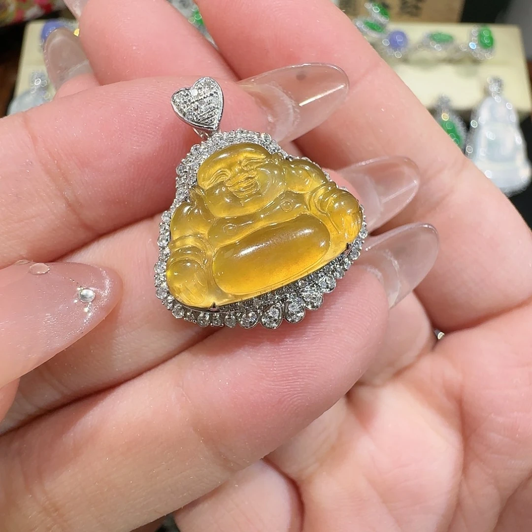 【闪购商品】颈饰18K金镶嵌翡翠