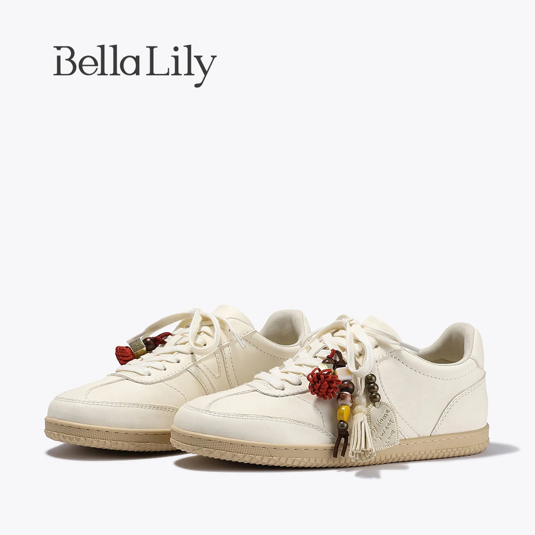 BellaLily2025秋季新款简约百搭休闲鞋民族风串珠饰扣德训鞋女鞋