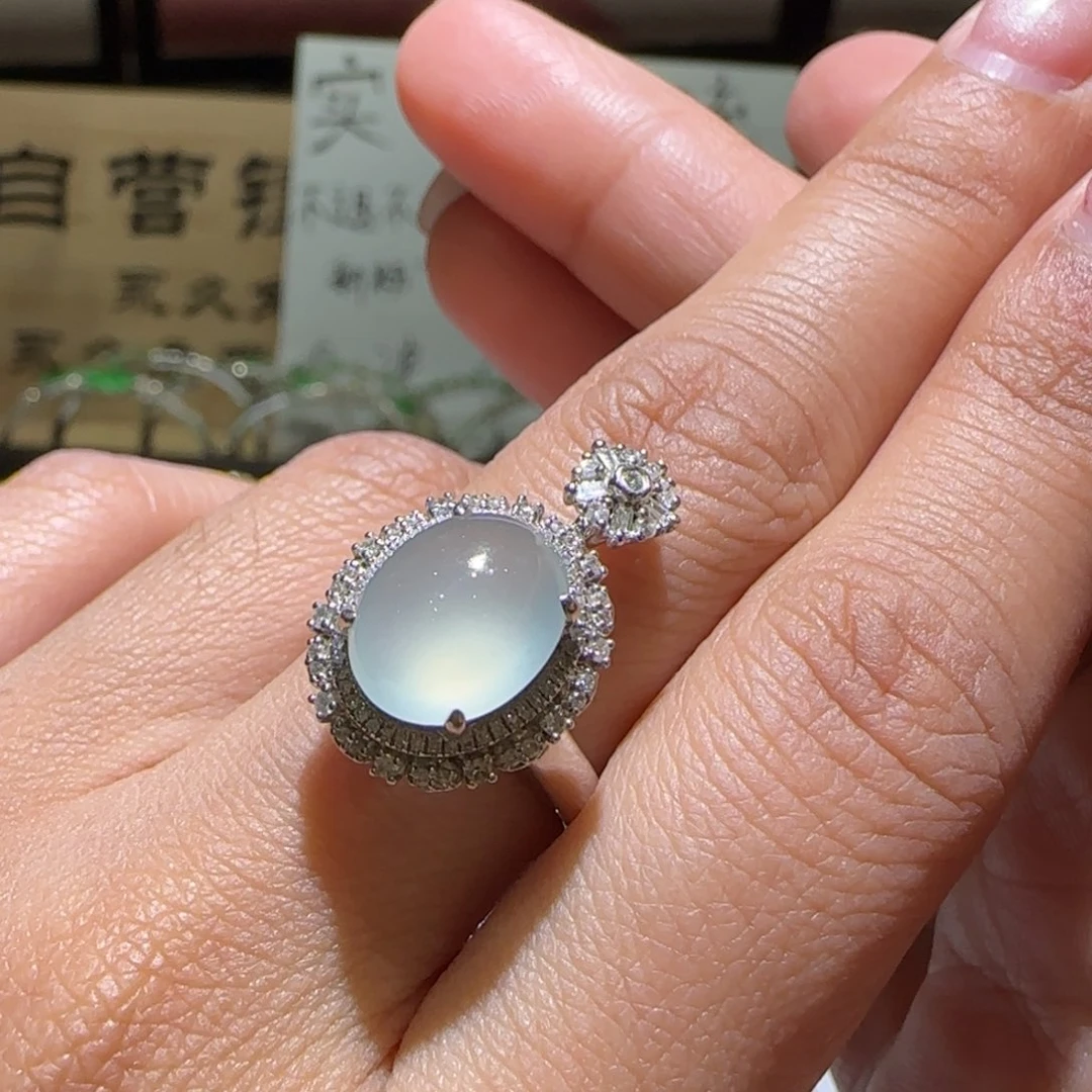 【闪购商品】翡翠戒指18K金镶嵌缅甸