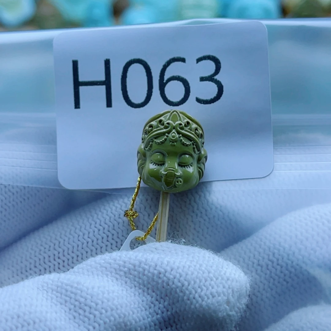 用***6绿松石未镶嵌珠宝奇石