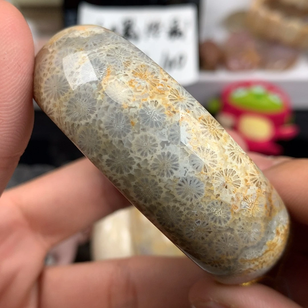 【闪购商品】硅化珊瑚（珊瑚玉）手镯未镶嵌39号圈口53.8