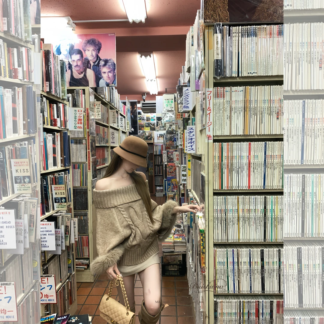 白水女 古早美女感 一字领斗篷毛衣女氛围感宽松外套 B50954471