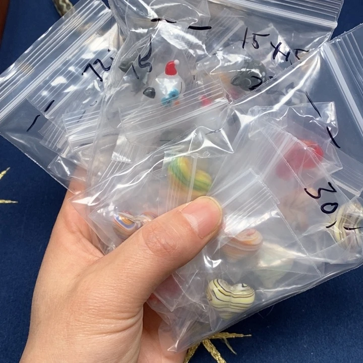 琉璃非金属一*?琉璃珠串