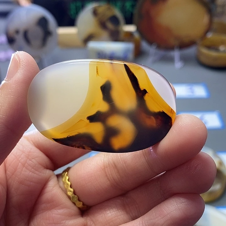 玛瑙/玉髓未镶嵌珠宝半成品11