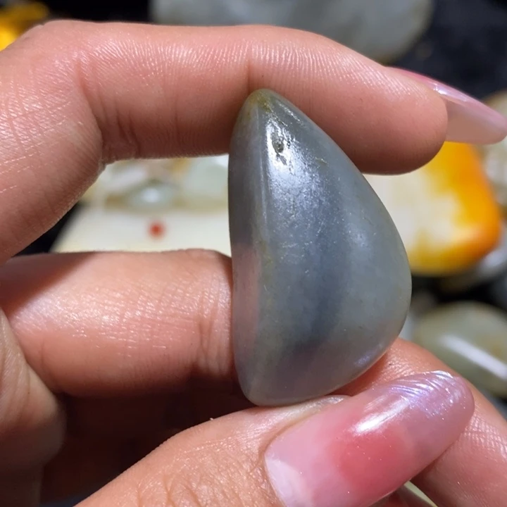 未镶嵌和田玉（糖玉）挂件