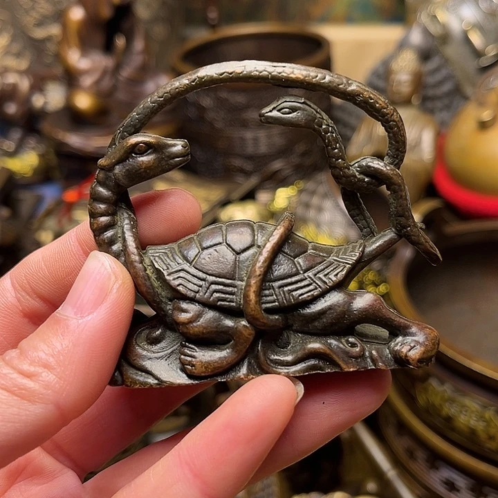 精美铜器批发档口