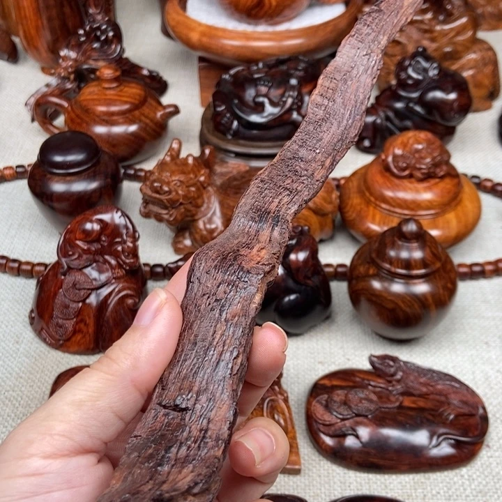 其他黄花梨/降香黄檀