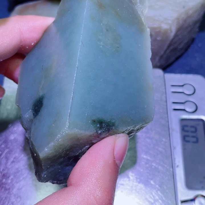 和田玉（糖玉）未镶嵌珠宝半成品