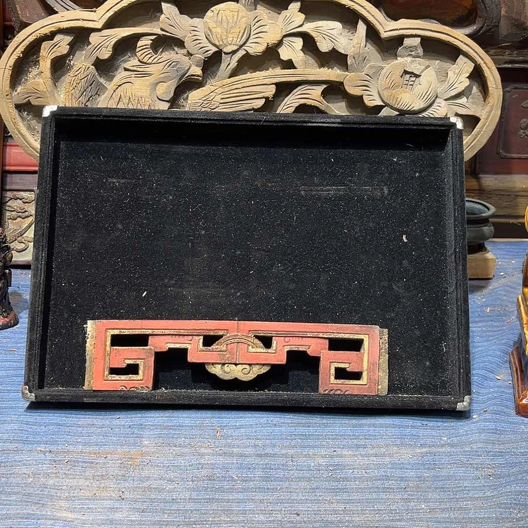 香樟木红**丰老木雕花板