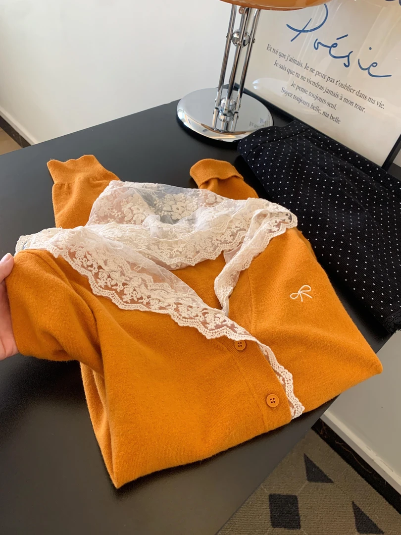 设计感蕾丝花边拼接长袖连帽针织衫女装早秋新款时尚显瘦开衫外套