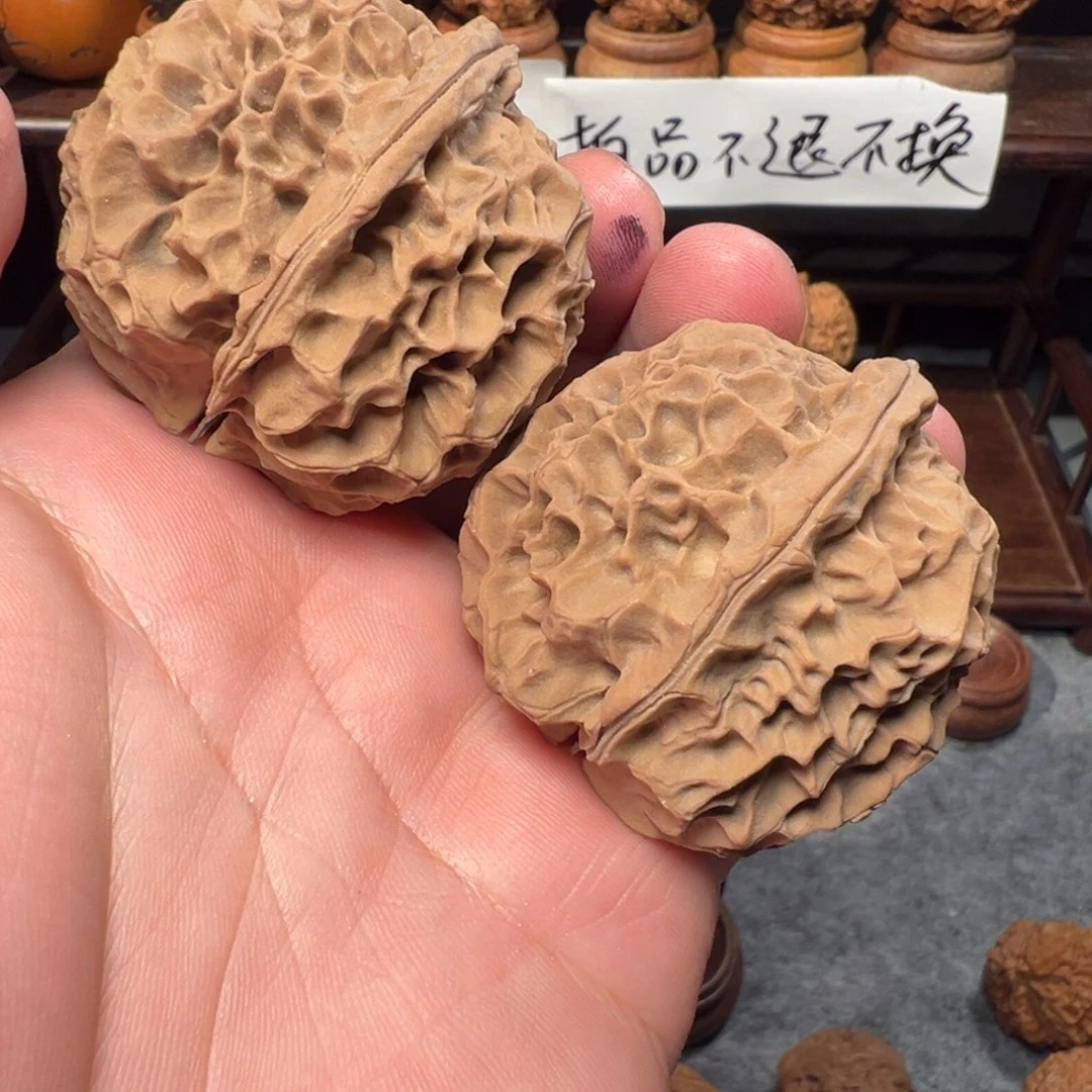 吊坠文玩核桃凤凰牡丹47mm