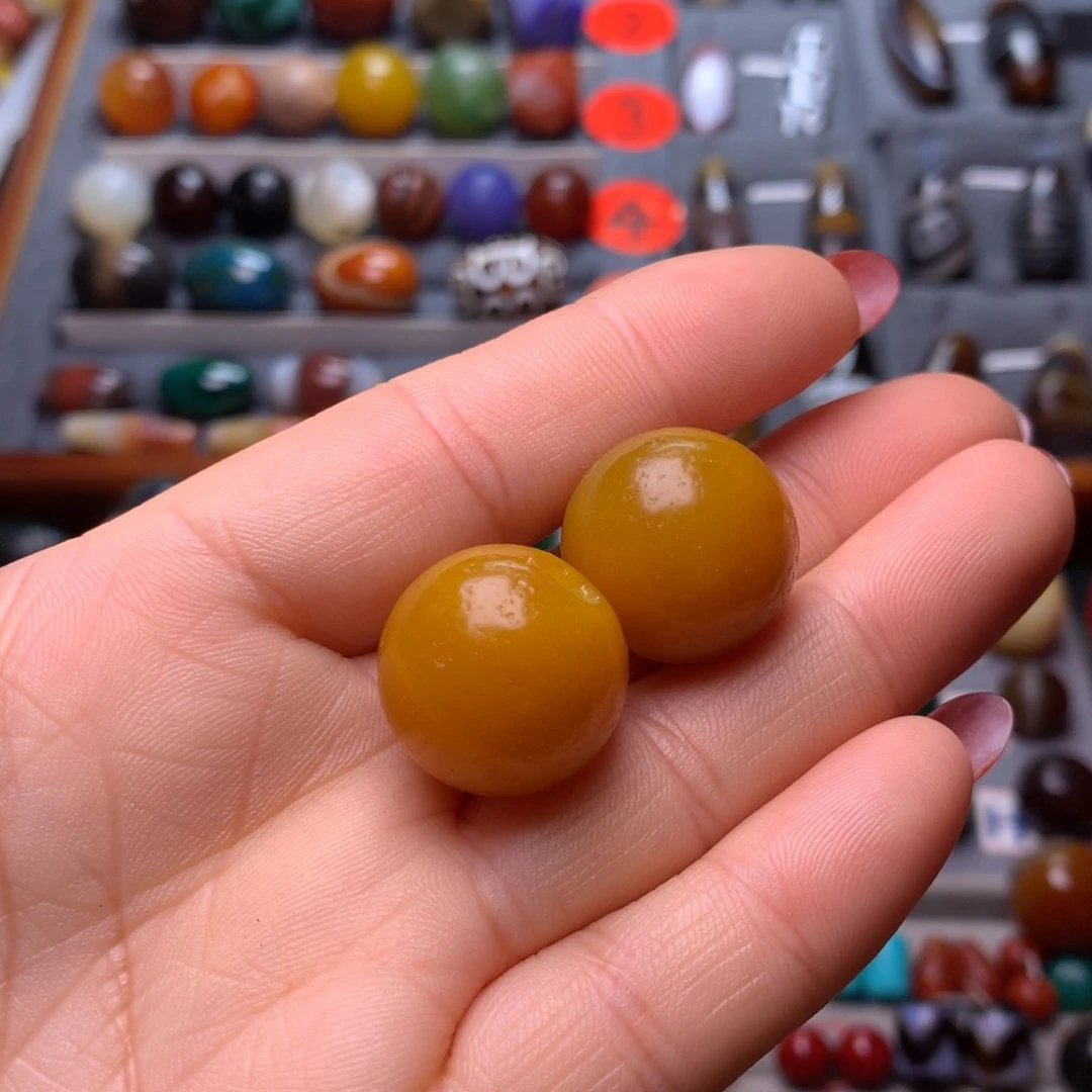 玛瑙/玉髓颈饰未镶嵌在***！