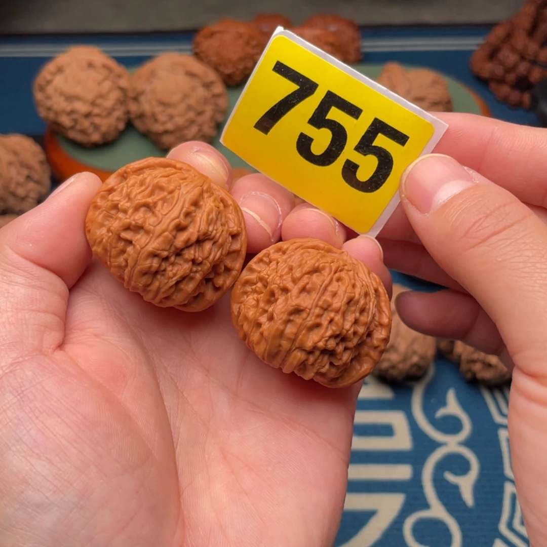 把件文玩核桃35球白755号