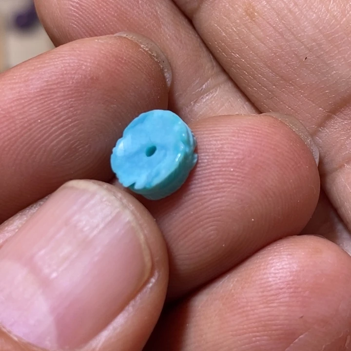 绿松石配饰未镶嵌