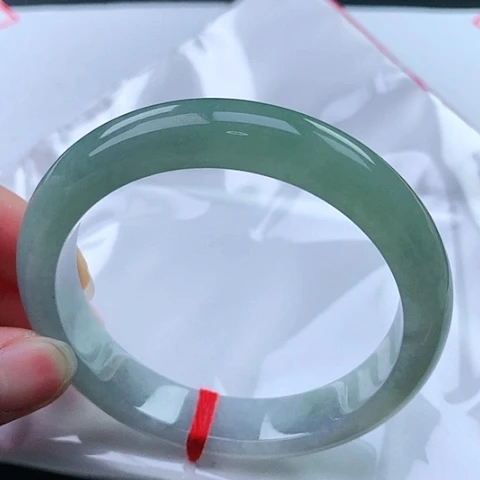 翡翠手镯未镶嵌47 号翡翠手镯 60.4圈口