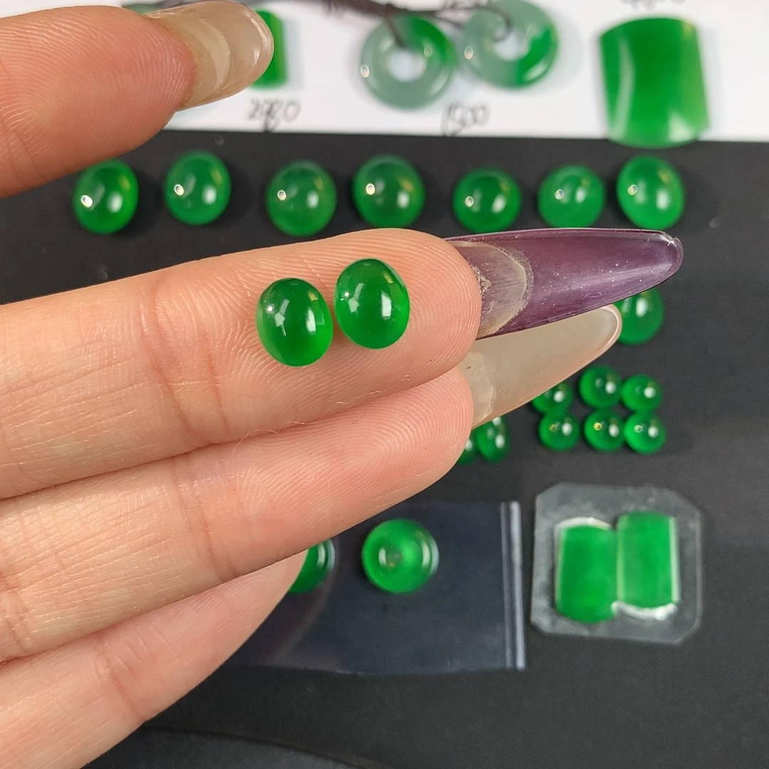 翡翠散珠6.9 5.8 3.3