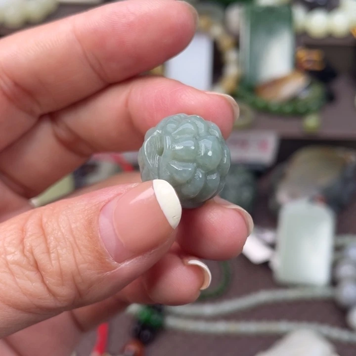 和田玉未镶嵌吊坠(不含链)