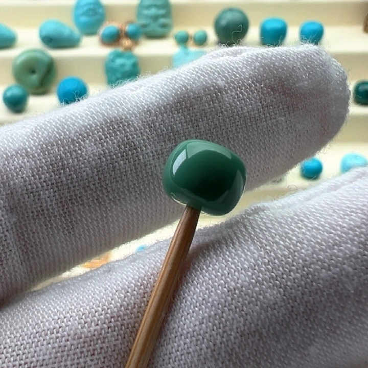 绿松石未镶嵌珠宝奇石8