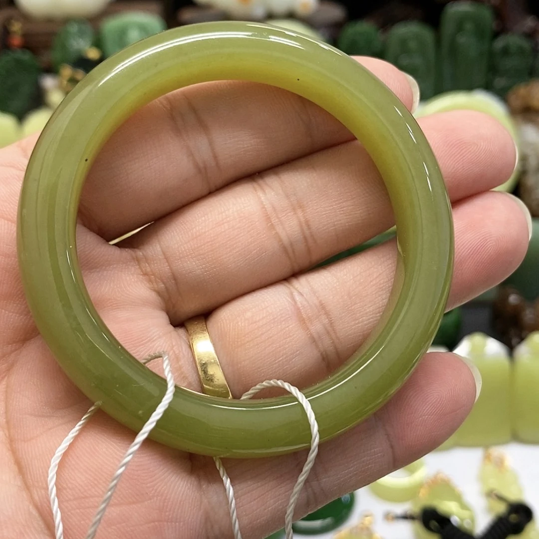 【闪购商品】手链未镶嵌和田玉手镯
