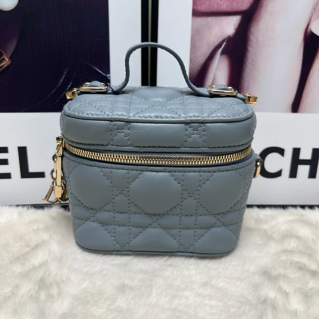 99新 DIOR/迪奥 迪奥雾霾蓝小盒子