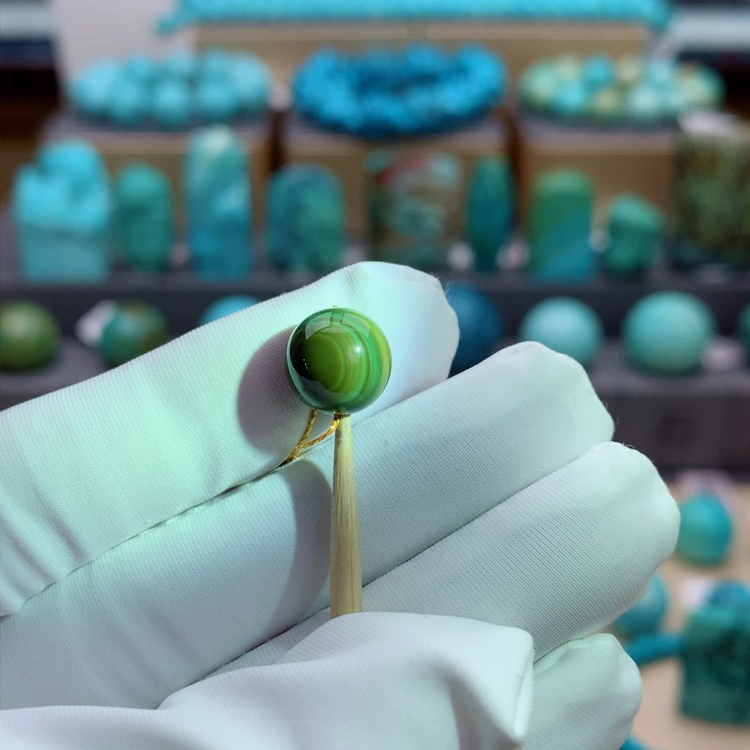 未镶嵌绿松石珠宝奇石