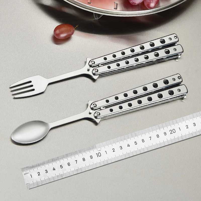 不锈钢蝴蝶刀户外便携折叠蝴蝶练习叉子勺子CSGO蝴蝶练习刀甩刀