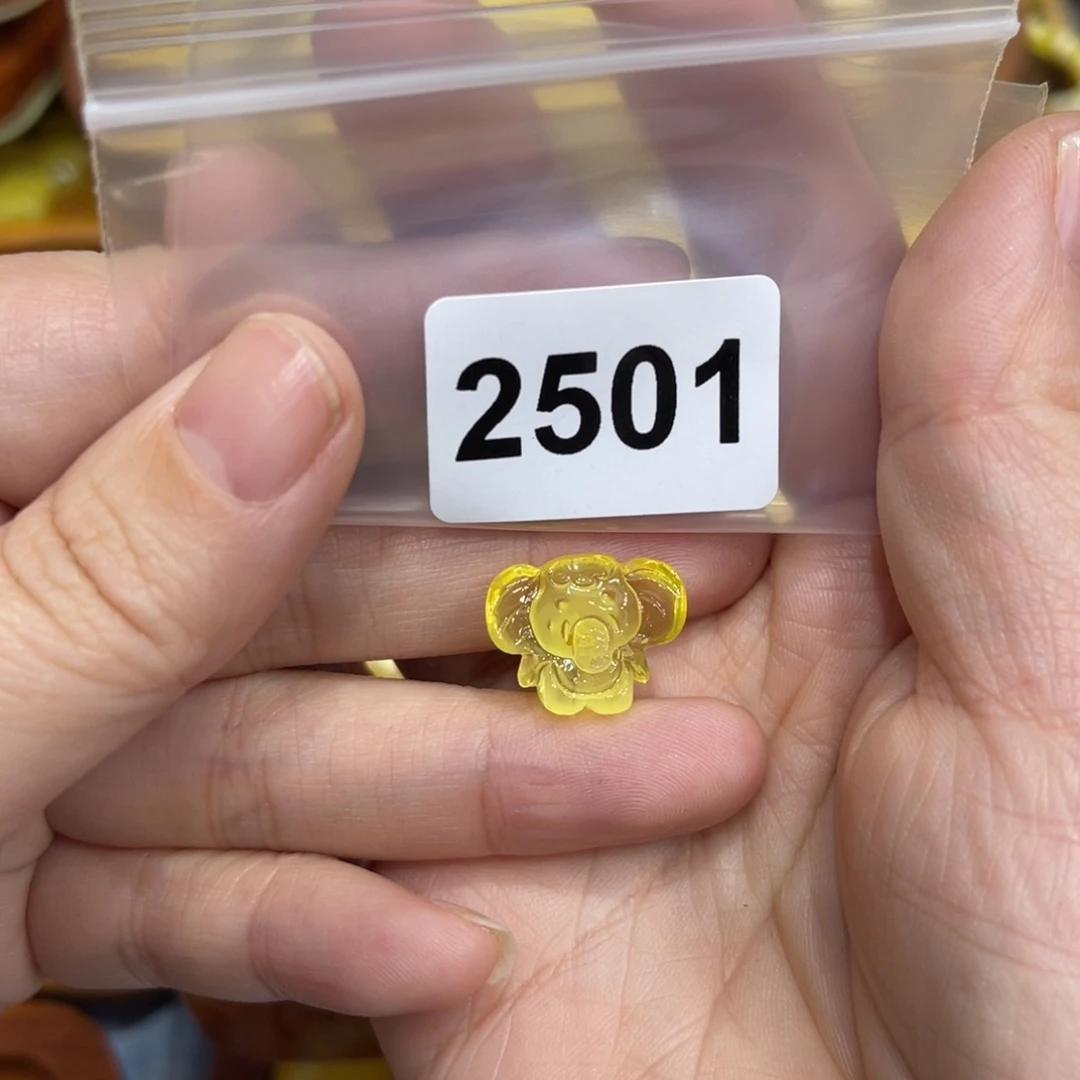 琥珀珠宝奇石未镶嵌