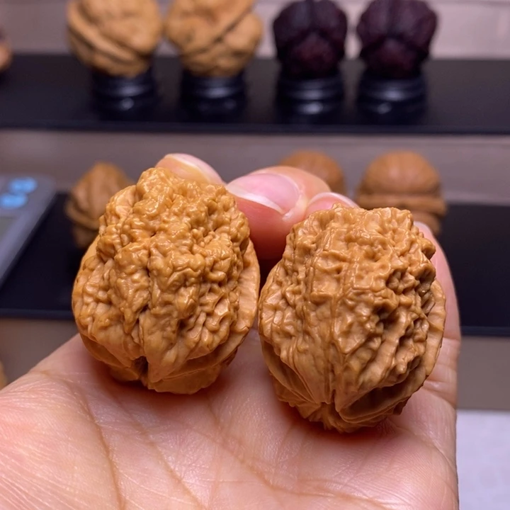 把件文玩核桃金麒麟63