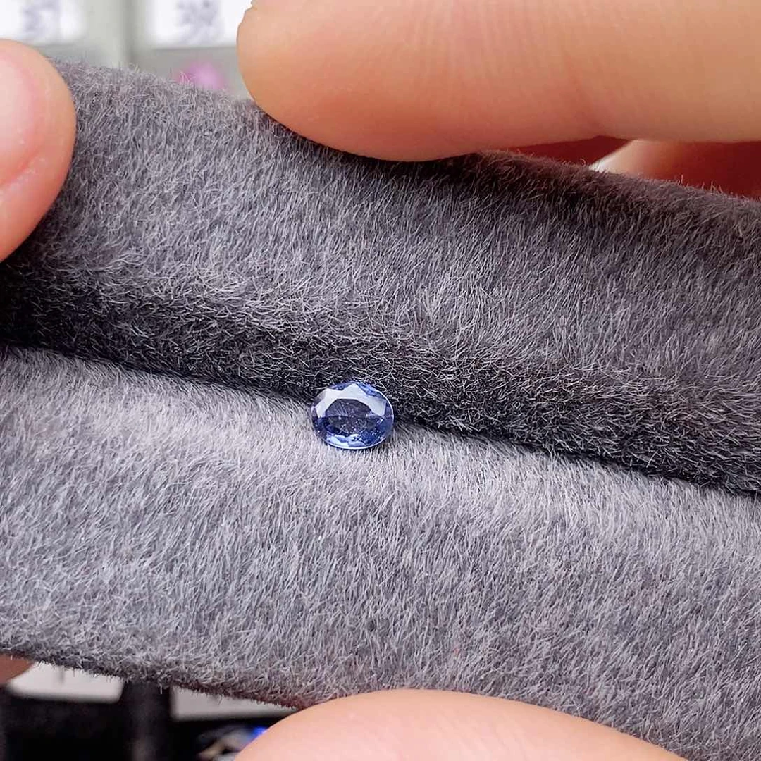 蓝宝石裸石未镶嵌椭圆形透亮切工不错0.25ct/1228号