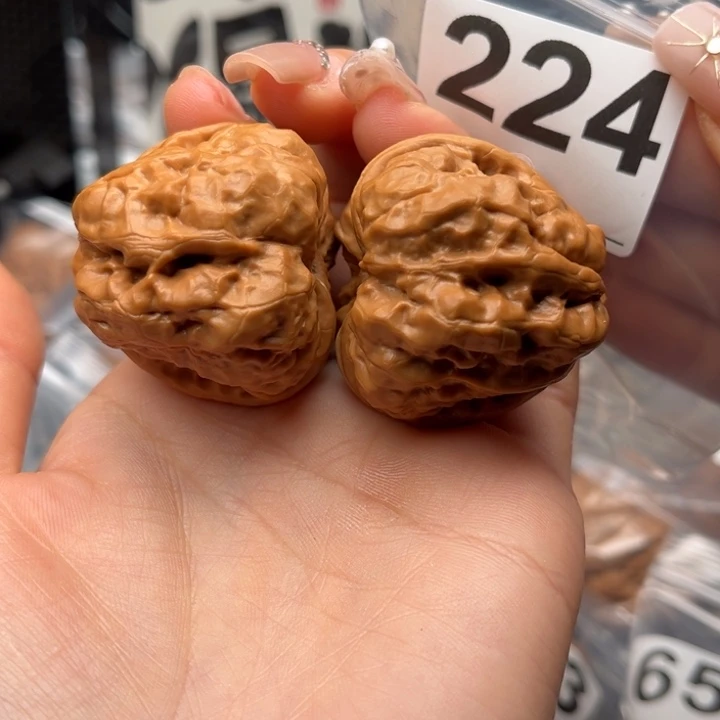 吊坠文玩核桃东**了蛤蟆