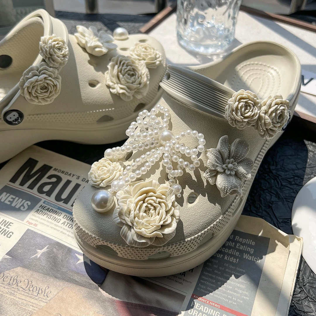 适配crosc洞洞鞋配饰diy骨白花朵鞋扣女款复古鞋花适配洛驰卡装饰