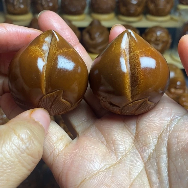 【闪购商品】香榧木锐**取橄榄核雕刻瑕疵4.0