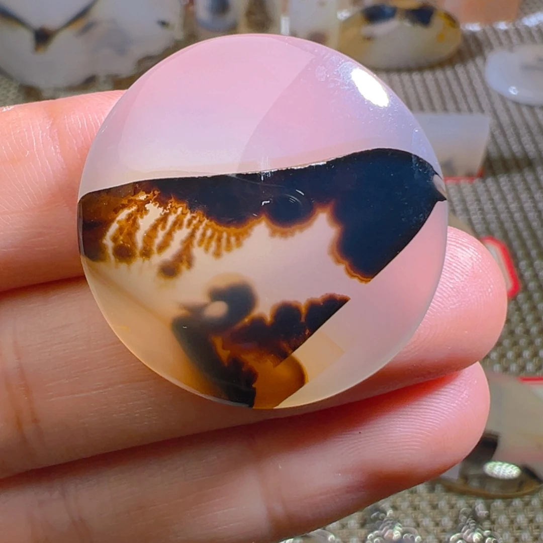 玛瑙/玉髓颈饰合金