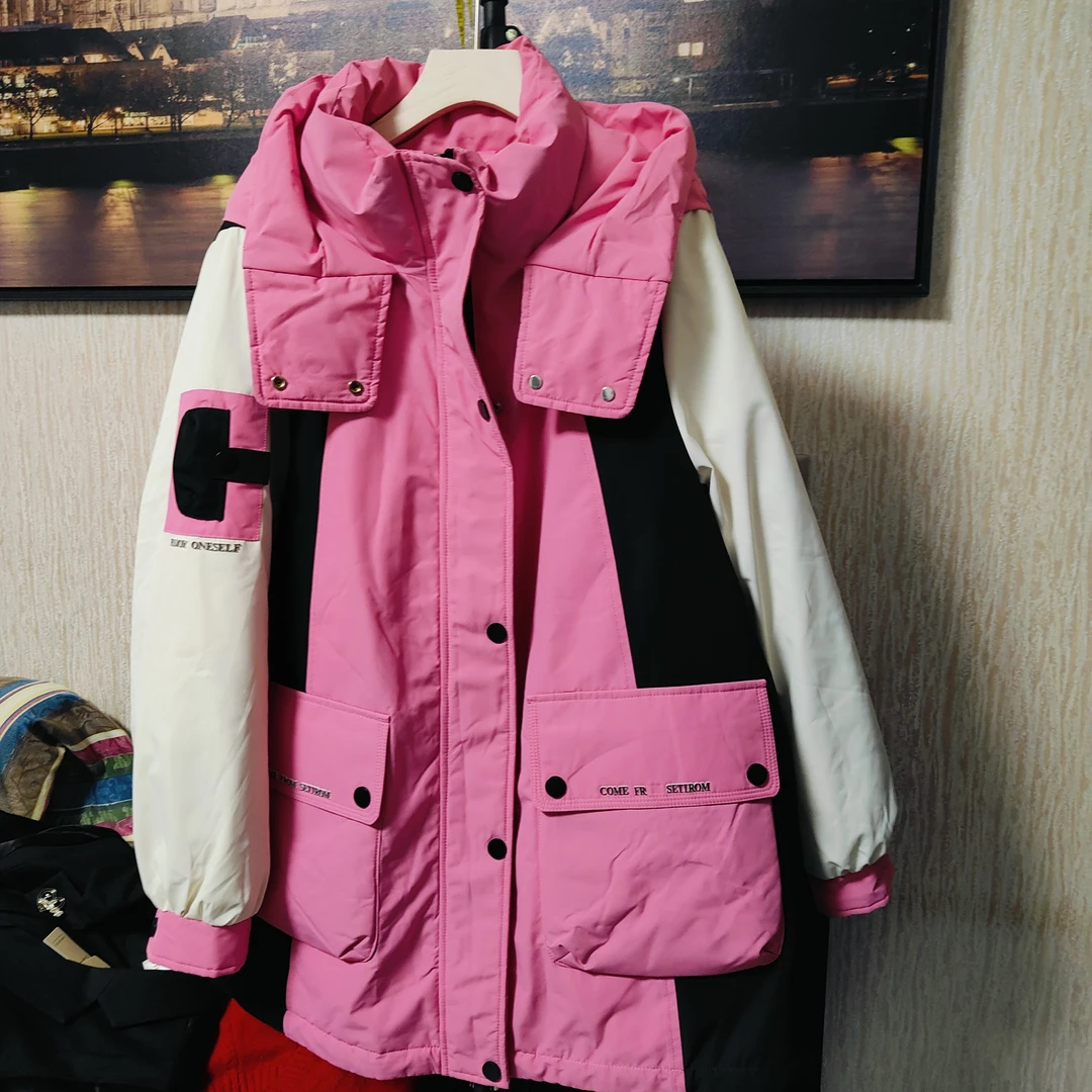 429芮娜依莲外套棉服时尚运动