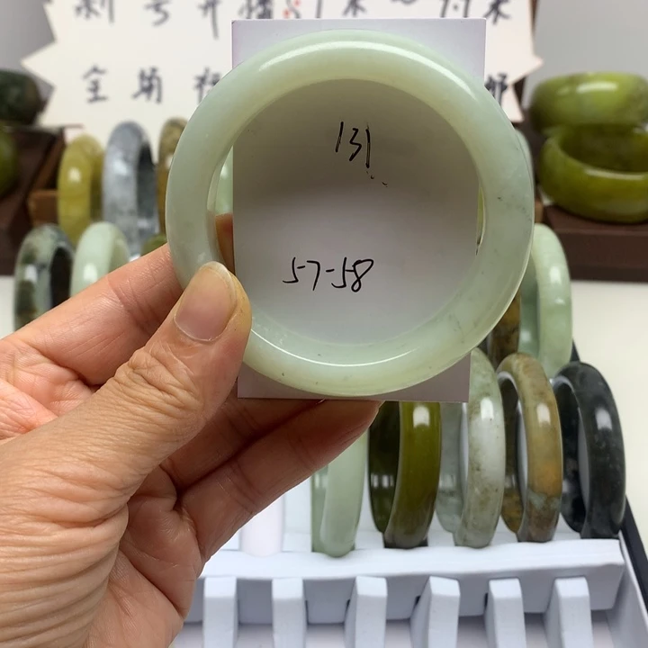未镶嵌蛇纹石玉手镯