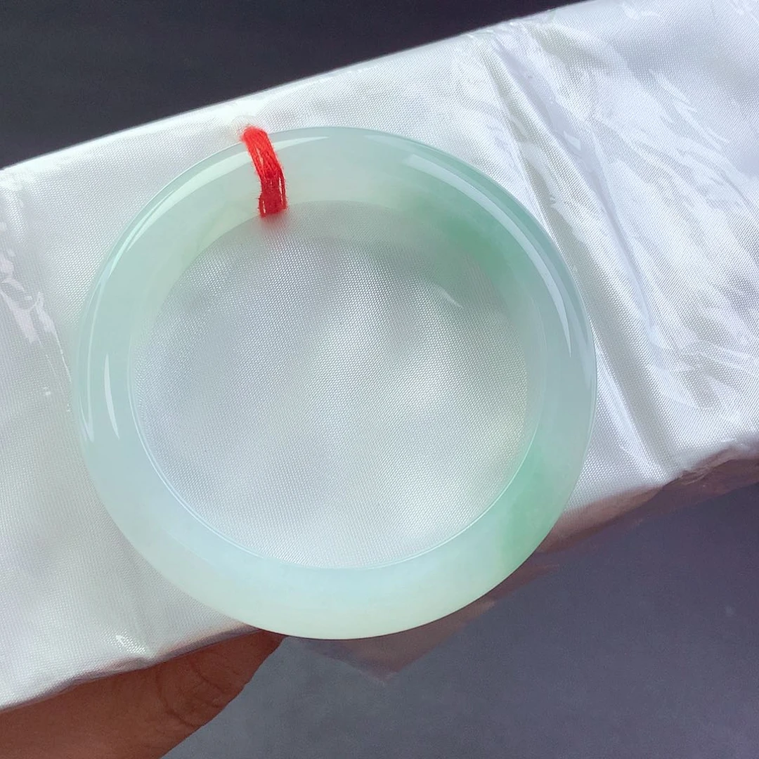 【闪购商品】未镶嵌手镯翡翠882226