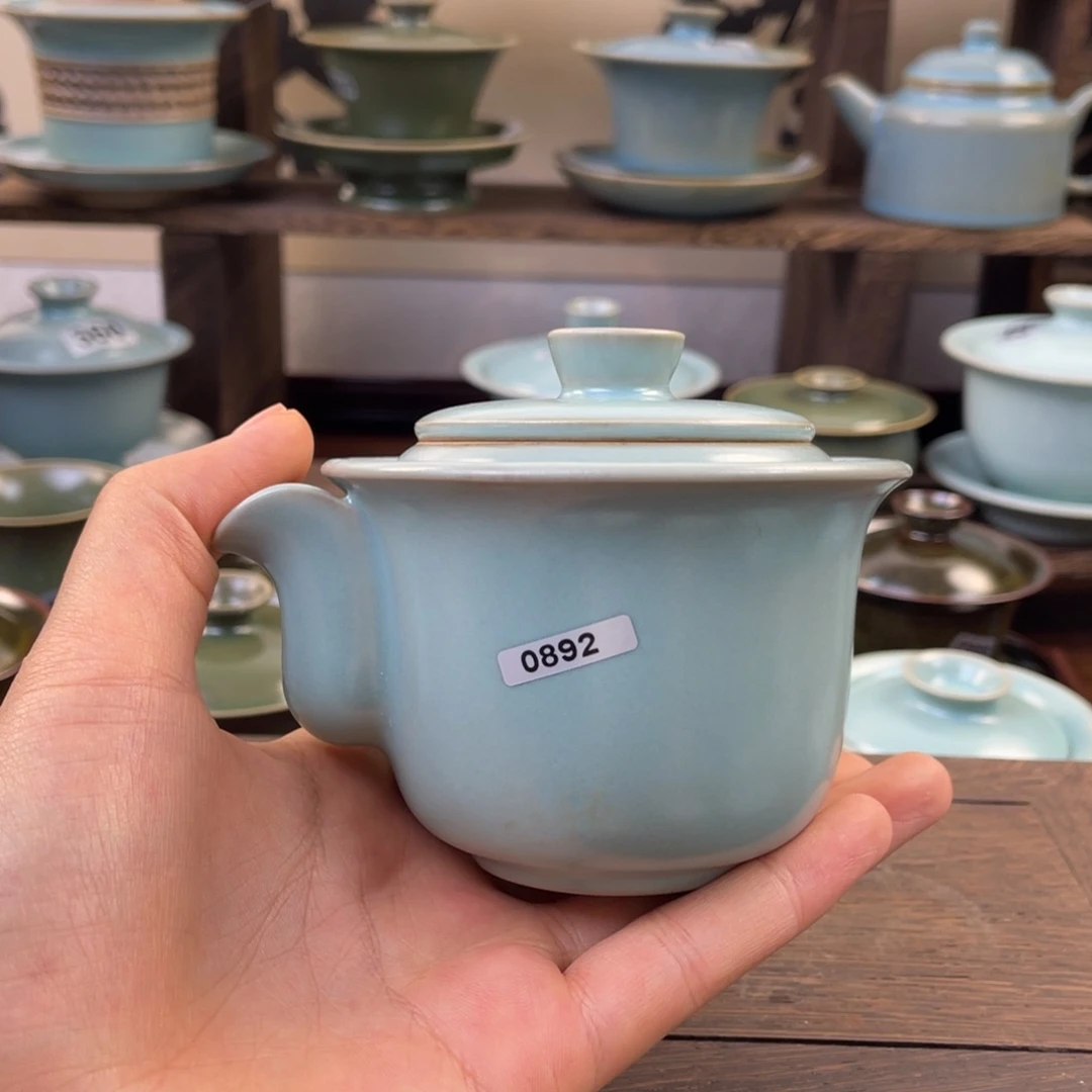 锅*微瑕仿古手工手抓壶892壶号………$