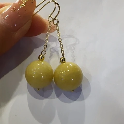 翡翠耳饰未镶嵌天然翡翠