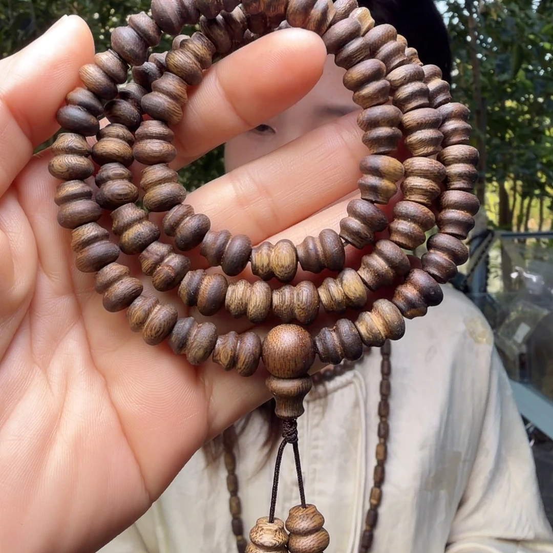 沉香手串莺歌绿奇楠千里香千里香葫芦珠多圈一条0.8mm