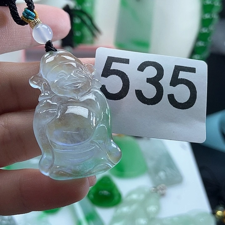 翡翠未镶嵌吊坠(赠链)