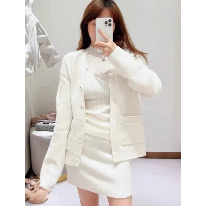 【LJ】F家白月光温柔气质针织开衫毛衣外套+半裙套装
